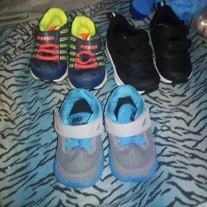 Newborn shoes lot
